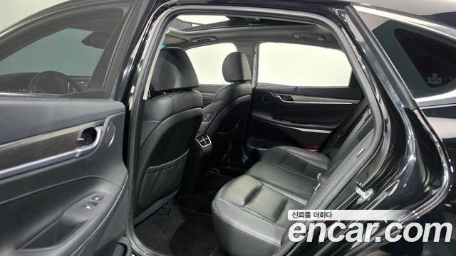 Hyundai Grandeur 2018 — photo 12
