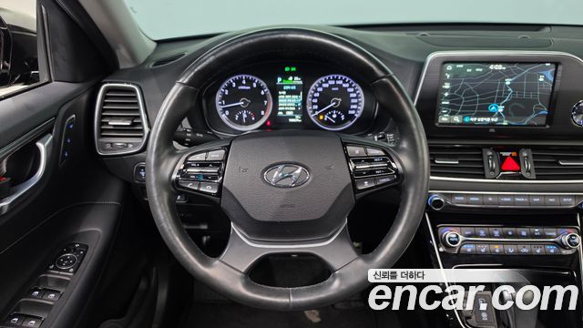 Hyundai Grandeur 2018 — photo 13