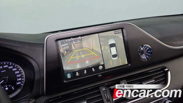 Hyundai Grandeur 2018 — photo 14