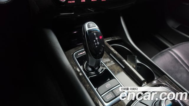 Kia K9 2015 — photo 12