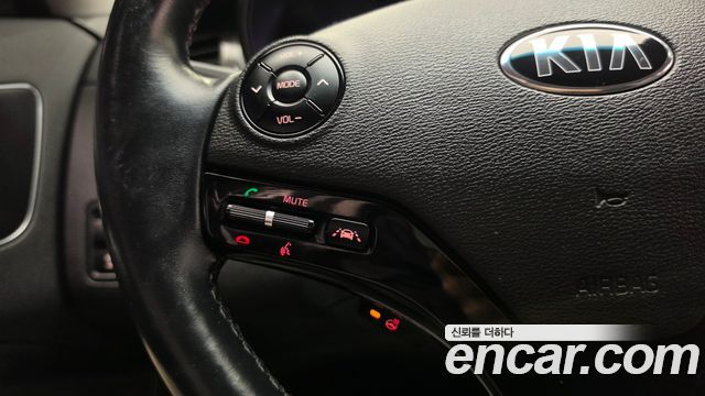 Kia K9 2015 — photo 22