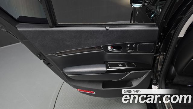 Kia K9 2015 — photo 15