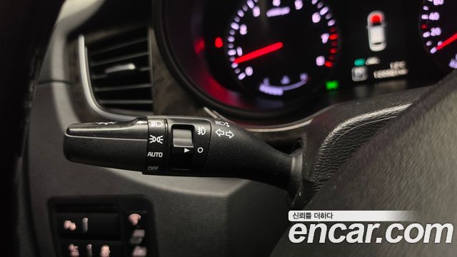 Kia K9 2015 — photo 33