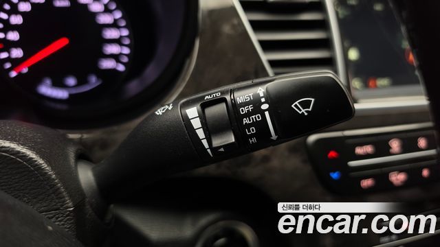 Kia K9 2015 — photo 35