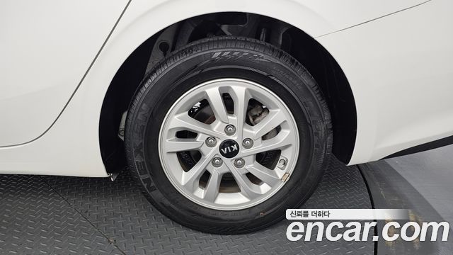 Kia K3 2020 — photo 7