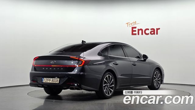 Hyundai Sonata 2021 — photo 2