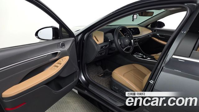 Hyundai Sonata 2021 — photo 13