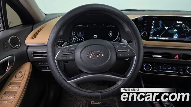 Hyundai Sonata 2021 — photo 19