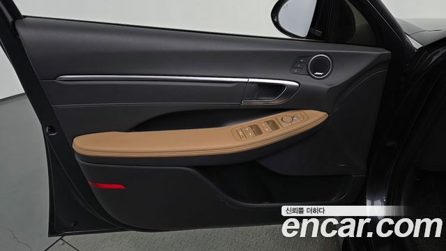 Hyundai Sonata 2021 — photo 14