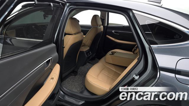 Hyundai Sonata 2021 — photo 16