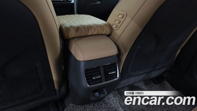 Hyundai Sonata 2021 — photo 33