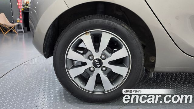 Kia morning 2015 — photo 7