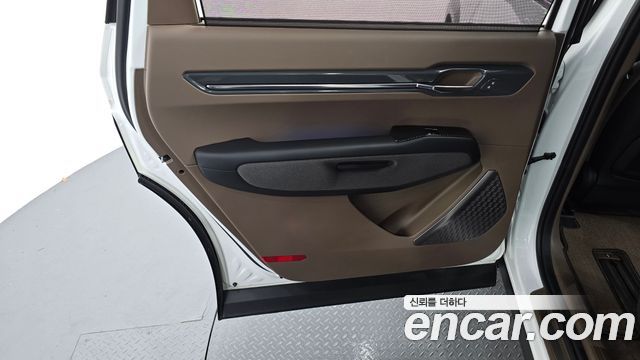 Kia EV9 2024 — photo 15