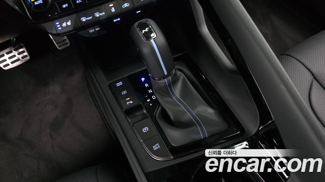 Hyundai AVANTE 2026 — photo 12