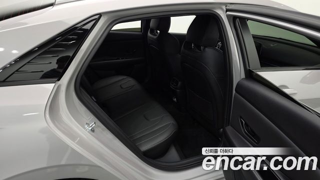 Hyundai AVANTE 2026 — photo 18