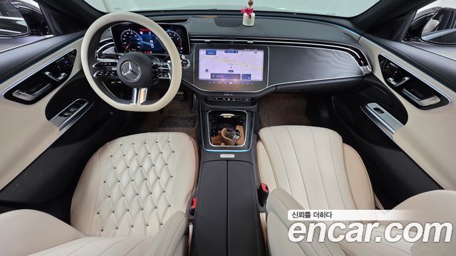 Mercedes-Benz E-Class 2026 — photo 10