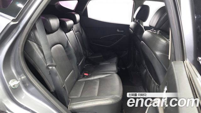 Hyundai Santafe 2016 — photo 17