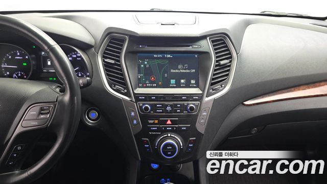 Hyundai Santafe 2016 — photo 20