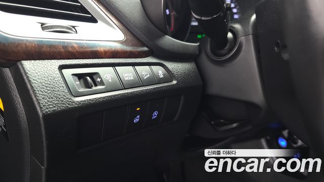 Hyundai Santafe 2016 — photo 26