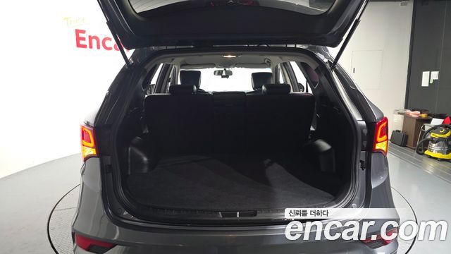 Hyundai Santafe 2016 — photo 30