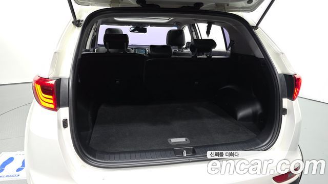 Kia Sportage 2016 — photo 26