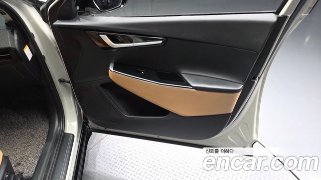 Kia EV6 2022 — photo 14