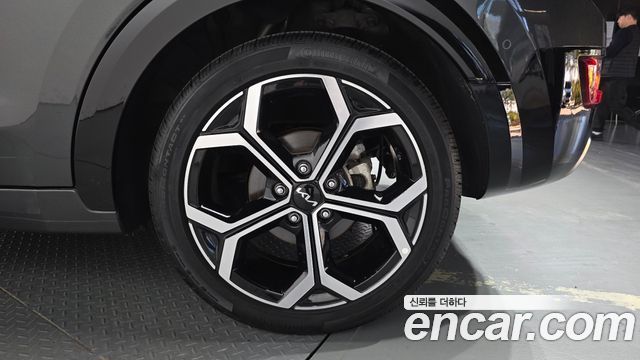 Kia Niro 2024 — photo 7