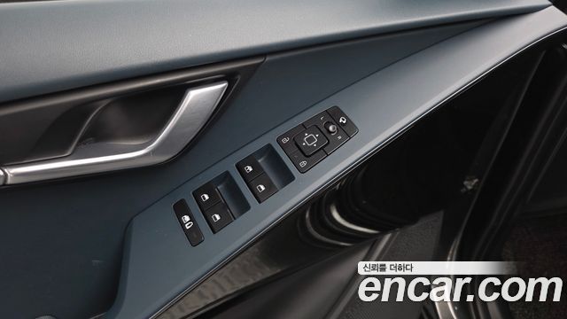 Kia Niro 2024 — photo 28