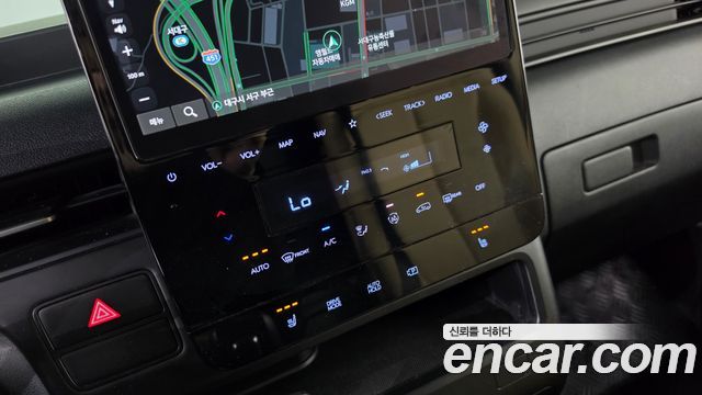 Hyundai Staria 2022 — photo 16