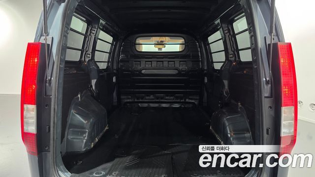 Hyundai Staria 2022 — photo 17