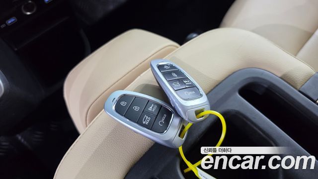 Hyundai Staria 2022 — photo 19