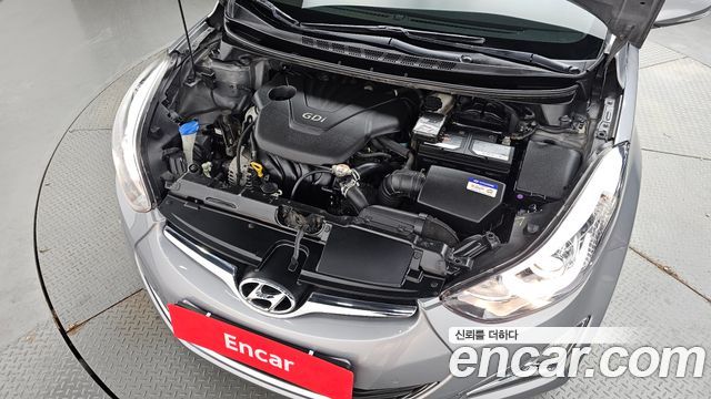 Hyundai AVANTE 2016 — photo 6