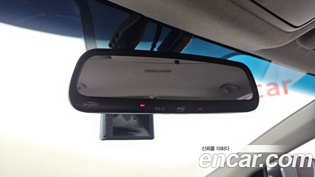 Hyundai AVANTE 2016 — photo 24