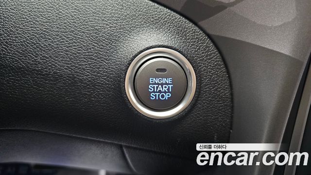 Hyundai AVANTE 2016 — photo 26