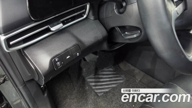 Hyundai AVANTE 2021 — photo 24