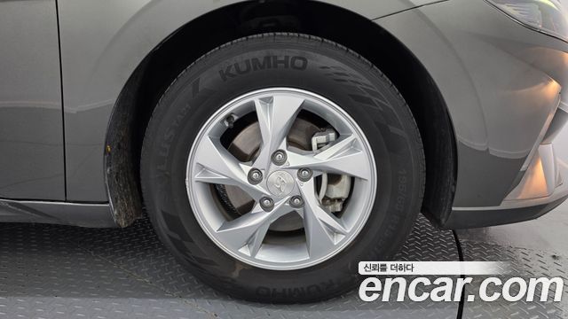 Hyundai AVANTE 2021 — photo 7