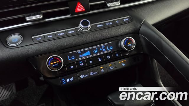 Hyundai AVANTE 2021 — photo 29