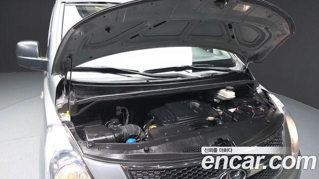Hyundai Starex 2014 — photo 6