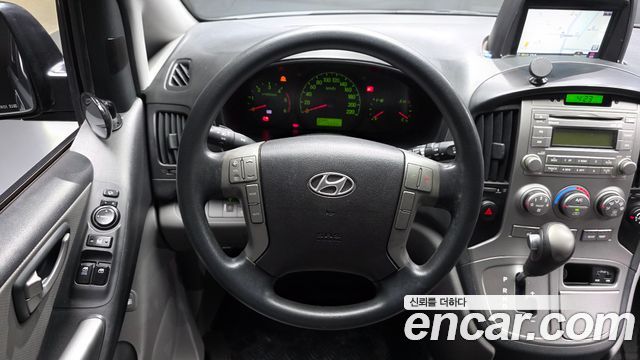 Hyundai Starex 2014 — photo 12
