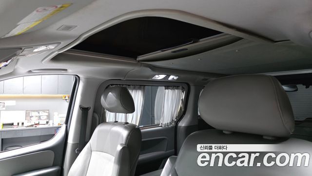Hyundai Starex 2014 — photo 19