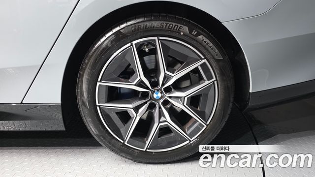 BMW 5-Series 2026 — photo 5