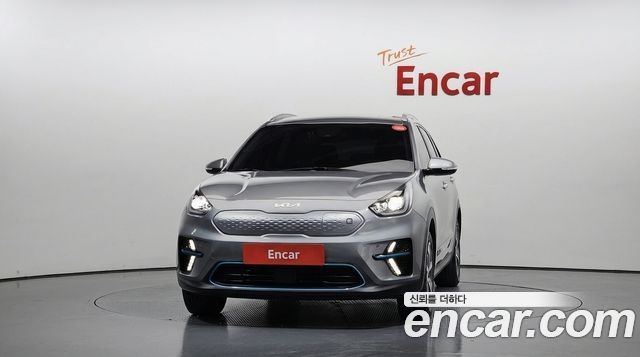 Kia Niro 2022 — photo 3