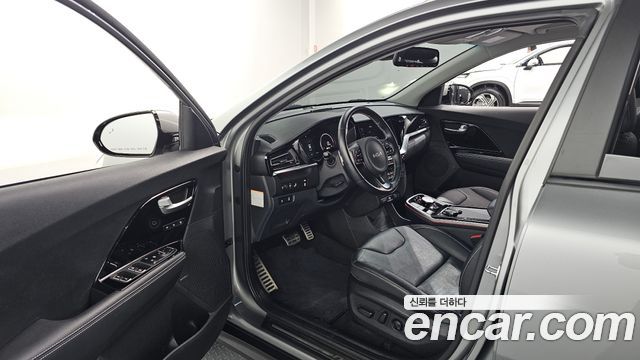 Kia Niro 2022 — photo 13