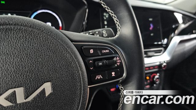 Kia Niro 2022 — photo 23
