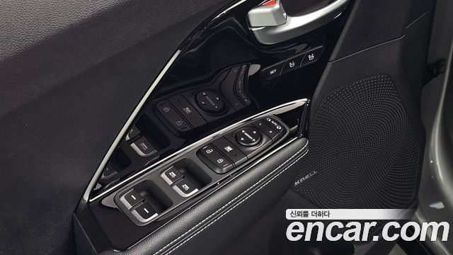 Kia Niro 2022 — photo 24