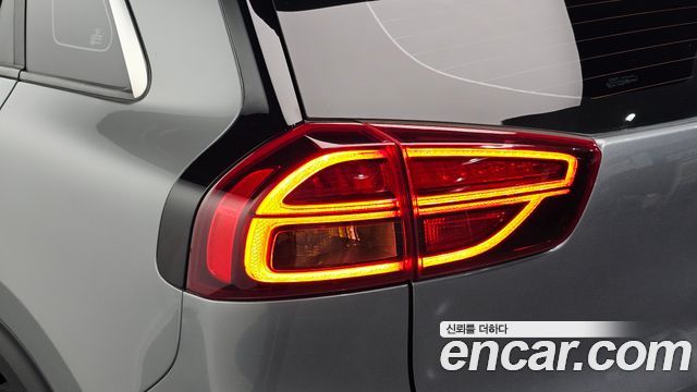 Kia Niro 2022 — photo 9