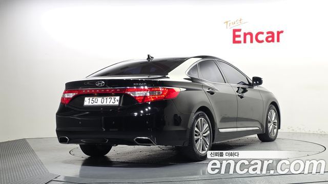 Hyundai Grandeur 2015 — photo 2