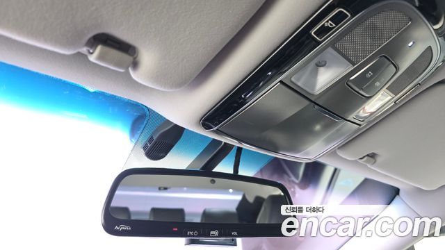 Hyundai Grandeur 2015 — photo 25