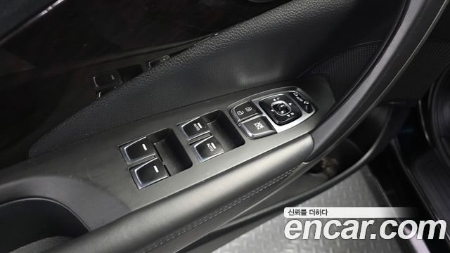 Hyundai Grandeur 2015 — photo 29