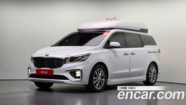 Kia Canival 2019 — photo 1